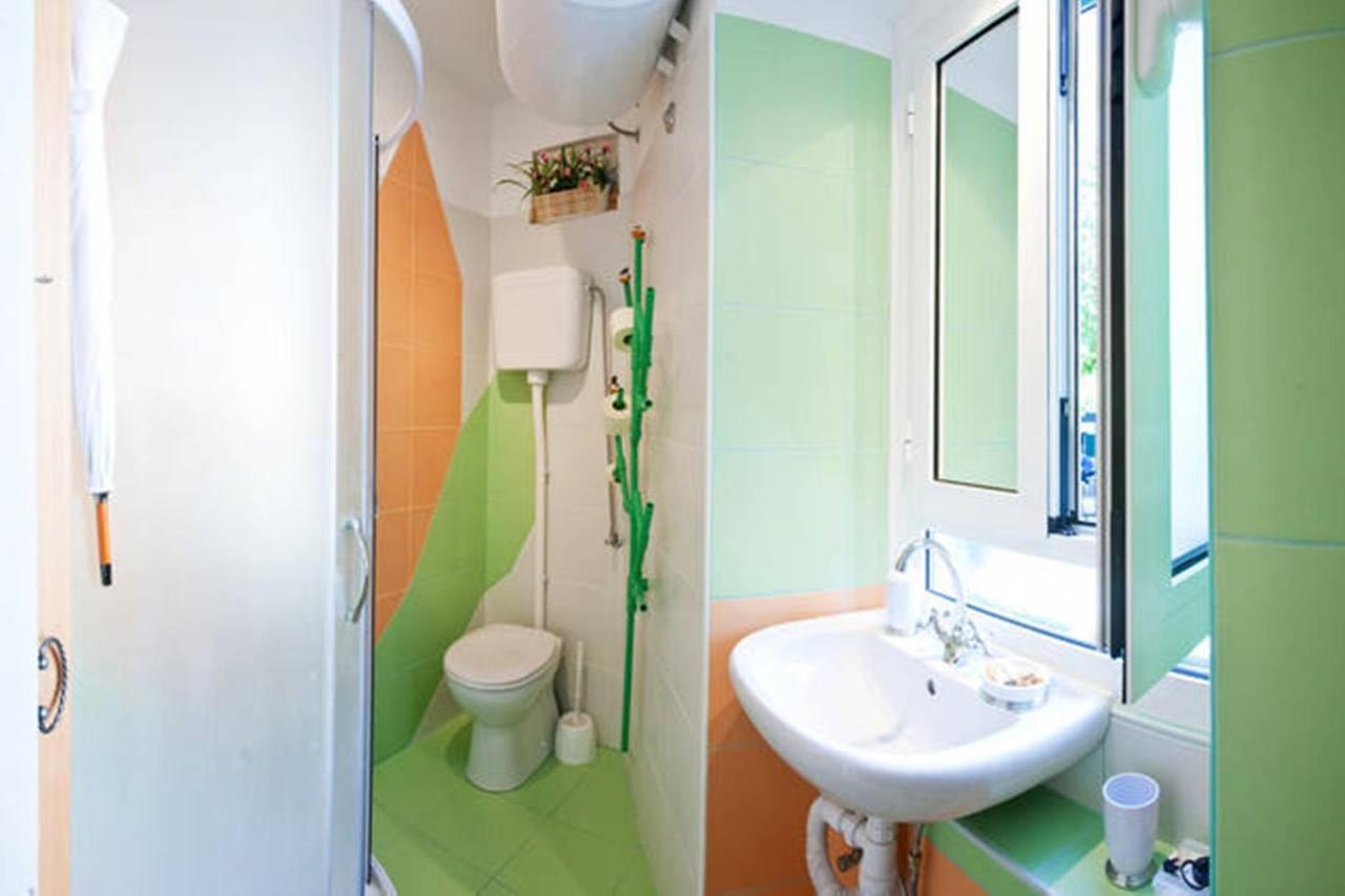 Studio Apartment Sretna Split Exterior foto